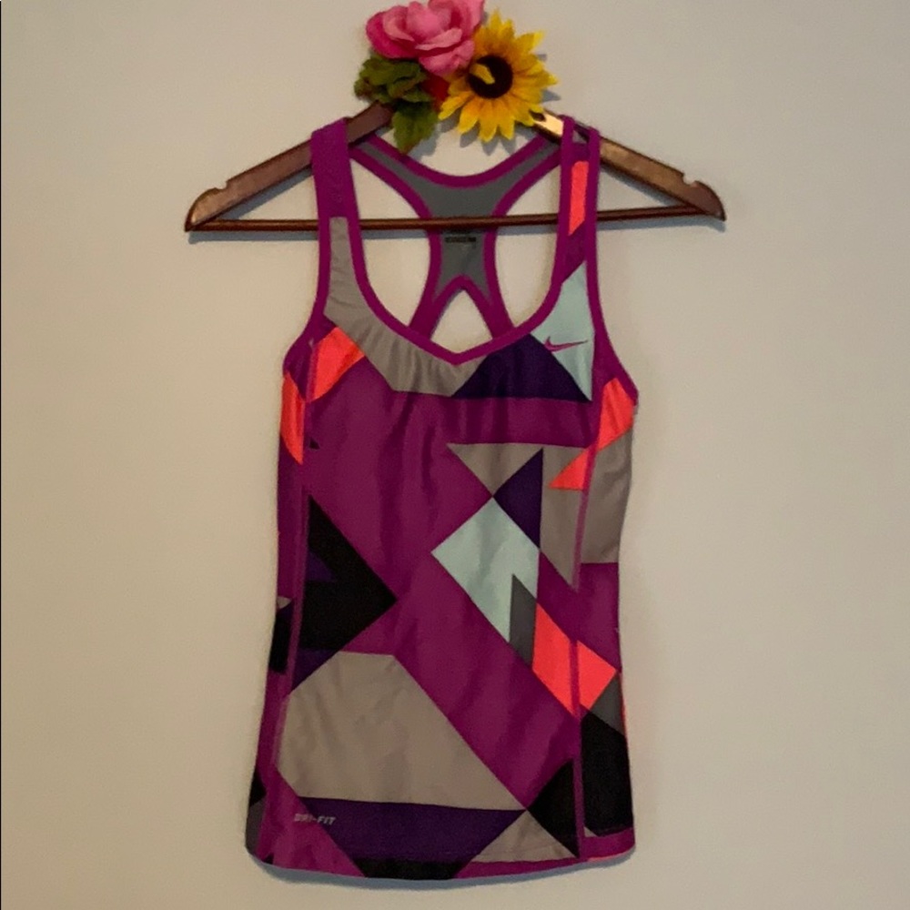 Nike Workout Tank Geo Cami XS